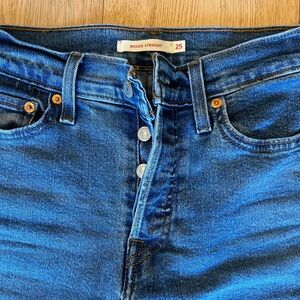 Levi's Classic Blue Denim Jeans